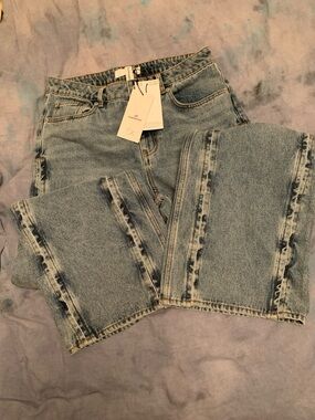 Classic High-Waist Light Blue Women's Jeans